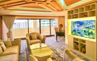 Timeless Elegance Italian-Style Penthouse Retreat - Abu Dhabi - 4