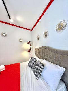 Plaka Central suite syntagma by Zeussuites - 2