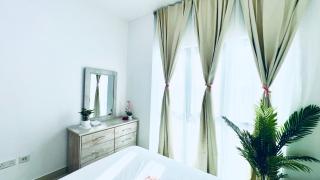 Spacious One Bedroom Apartment , Balcony, Pool & Garden View By TrueUrbanBB - Dubai - 8
