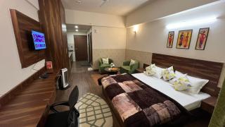 Highrise Haven - 2
