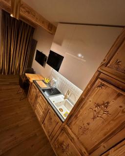 Złota Jaskinia z widokiem na Tatry i tarasem - Zakopane - 9