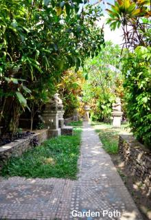 Guci Guesthouses - Ubud - 7