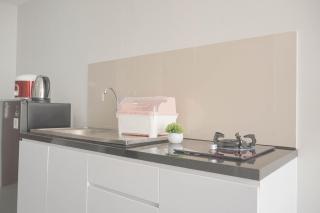 Best Deal and Homey Studio Apartment Majestic Point Serpong By Travelio - 3