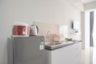 Best Deal and Homey Studio Apartment Majestic Point Serpong By Travelio - 4