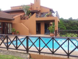 Luxury 4 bed villa in San Lameer golf beach estate - Southbroom - 0