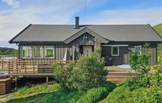 Stunning Home In Bleik With Lake View - Bleik - 0