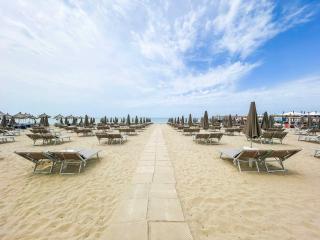 Beach Mountain 990 - Durrës - 0