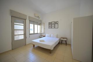 Geula Beach -- 1 Bedroom Seaside Apartment By Vacay - Tel Aviv - 7