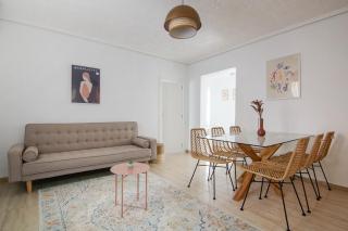 Apartamento al lado de la playa Malvarrosa - Valencia - 0