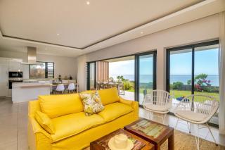Sea N Tree Beachfront Residences - Pointe aux Sable - 0