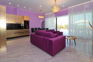 Continent Villas - Hanioti - 4