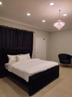 Executive Grand Royal - Islamabad - 1
