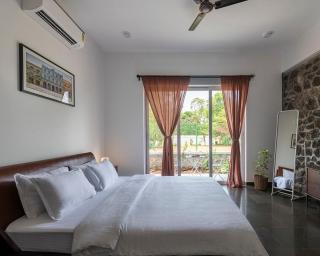 Allure Villa by Domastays - 3 BR Villa, pool, wifi, breakfast 18min frm Karjat - Karjat - 7