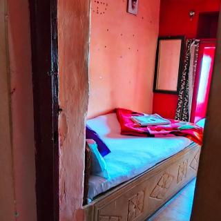 Hostel Peace & Love Home Stay - 9