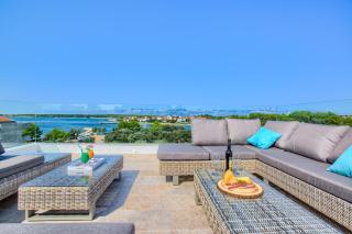 Beautiful villa Tamaria with heated pool - 9