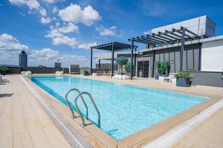 Wonderiss Homes -Riverside Square - 2-bedroom Swimming Pool - Gym - 2