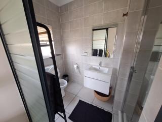 2 bedroom at The Blyde - 5