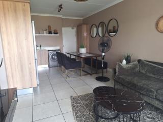 2 bedroom at The Blyde - 6