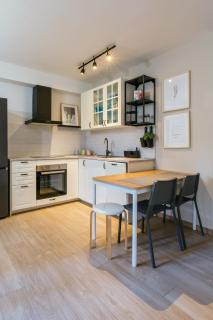 Apartments in nice house Split with garden for children & private parking - 9