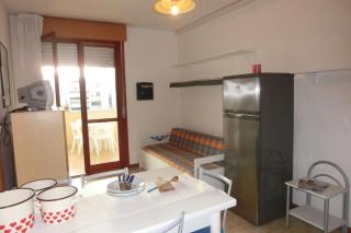 Beachside tranquility in our flat in Bibione - 4