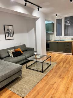 DAI Apartment - Tirana - 9