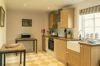 Fritton Lake - The Clubhouse - Great Yarmouth - 2