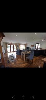 Cottage with 360 views - 2