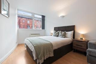 Leeds City Centre - Sleeps 5 - Free Parking - 8