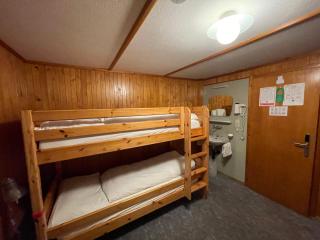 Long & Short Stay Hotel Bahnhof Ausserberg - Ausserberg - 3