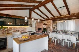 Countryside Retreat Villa with Pool,Jaccuzi - 1
