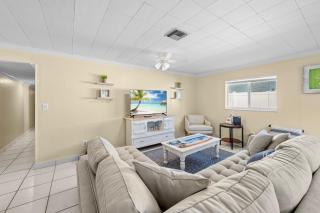 Tropical Tranquility In South Hutchinson Beach - Fort Pierce - 8