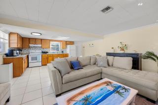 Tropical Tranquility In South Hutchinson Beach - Fort Pierce - 5