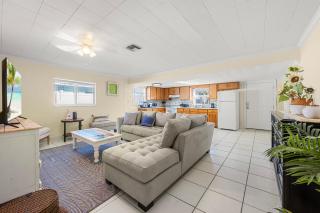 Tropical Tranquility In South Hutchinson Beach - Fort Pierce - 2