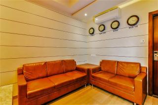 FabHotel Empire Suite - Nr Mumbai International Airport - Mumbai - 4