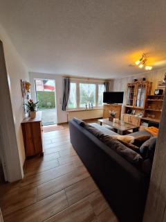 Haus-J-Bull-das-Sonneneck-Ferienwohnung-an-der-schoenen-Ostsee-in-Boergerende-Rethwisch - Börgerende-Rethwisch - 4