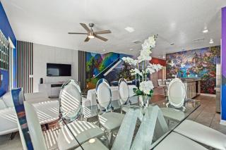 Wonderland Sleeps 14 Free Waterparks And South Facing Pool - 4