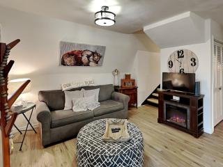 Docs Den - Ruidoso - 4