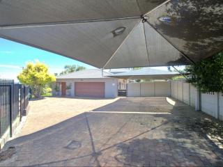 Glennies Guesthouse - Somerset West - 3