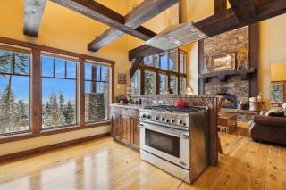 Bear Grass Manor - Whitefish - 2