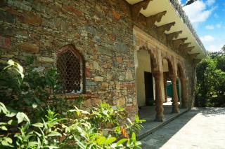CABANA- 5 BHK Luxury Villa near Udaipur - Dabok - 7