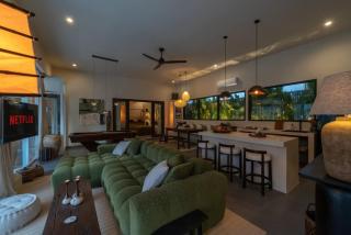 The Jungle - Luxurious & Tropical Concept - 3BR - Central Canggu - Canggu - 2