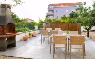 Ferienwohnung Mit Balkon, Meerblick, Pool Und Bbq - Zadar - 3