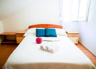 Ferienwohnung Mit Balkon, Meerblick, Pool Und Bbq - Zadar - 1