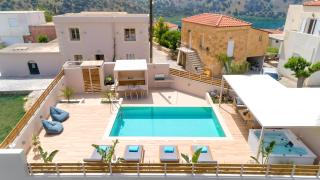 Hidden Gem Villa Pool Und Jaccuzzi - Mouríon - 1