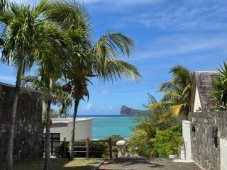 Cozy Beachfront Apartment - Cap Malheureux - 0