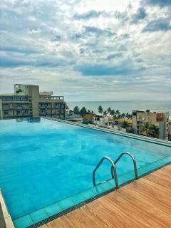 Beach Symphony - Mount Lavinia - 8