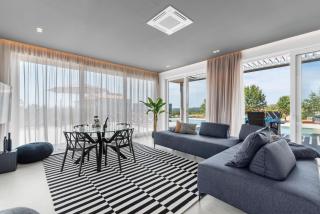Villa Serena Mit Pool Für 6 Personen, Mit Wunderschönem Garten Bei Porec - Poreč - 4
