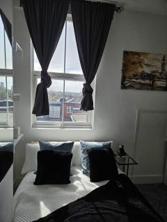 Compact and Bright Studio Flat West London 3A - Londra - 3
