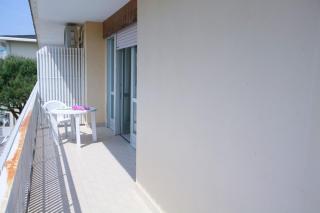 Enjoy your holidays from our magnificent terrace - Bibione - 7