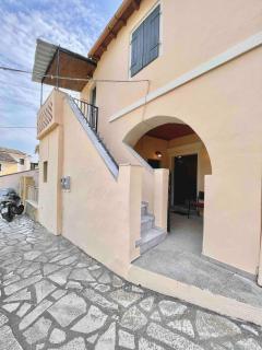 Kansoneta-Traditional Mansion in Gastouri Village - Gastourion - 6
